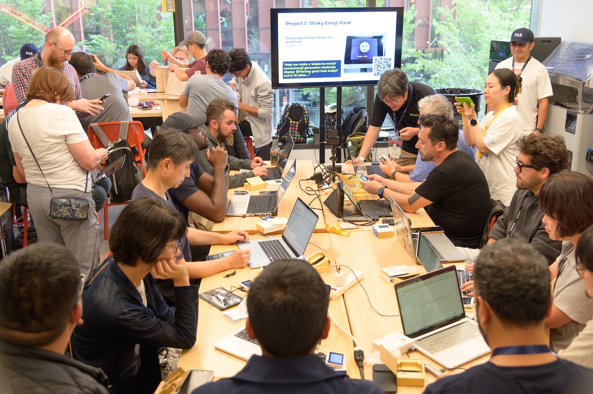 A Living Lab for the Future of Making